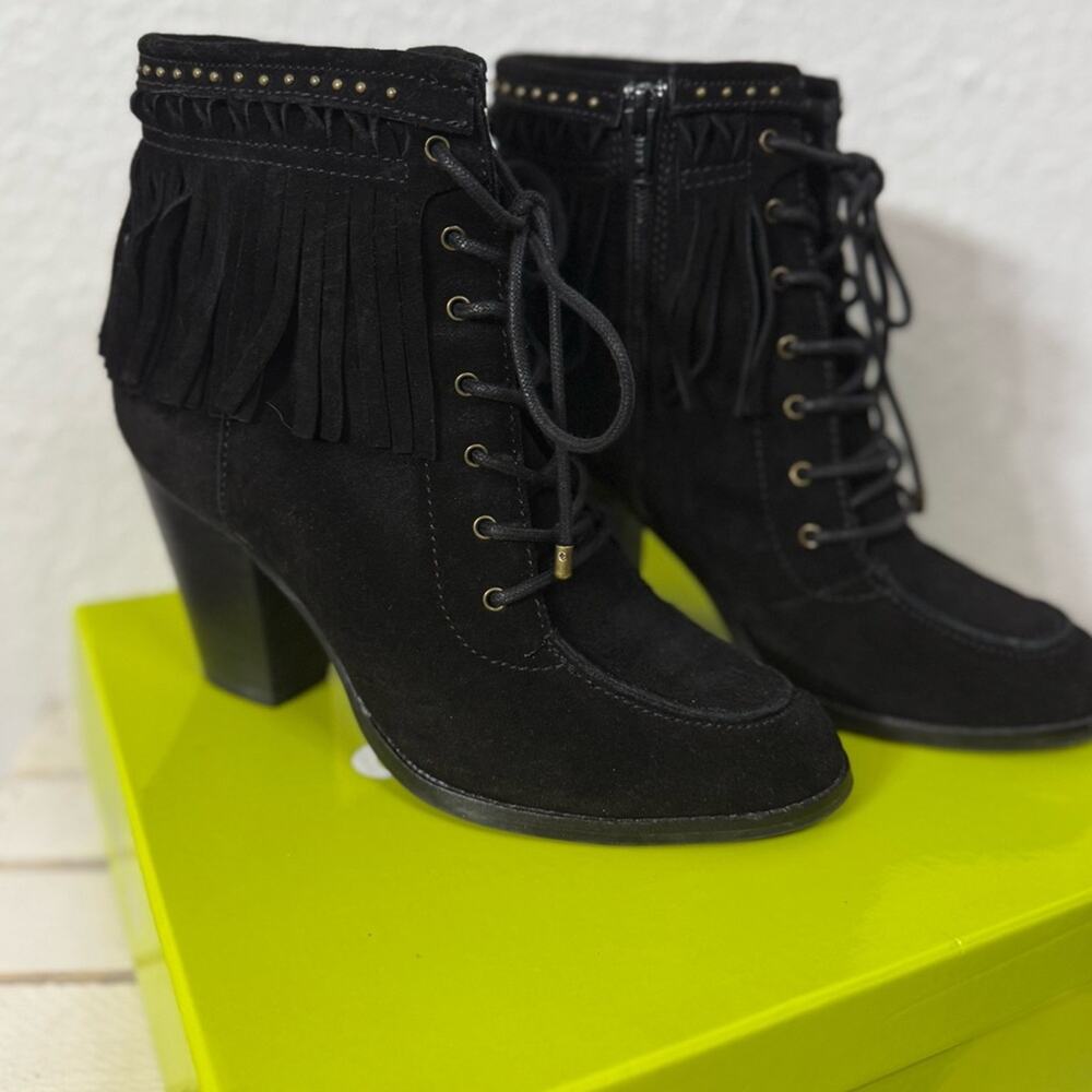 Gianni Bini Bowyn Black Fringe Suede Lace-Up Boots Boho Gypsy Witchy Whimsigoth